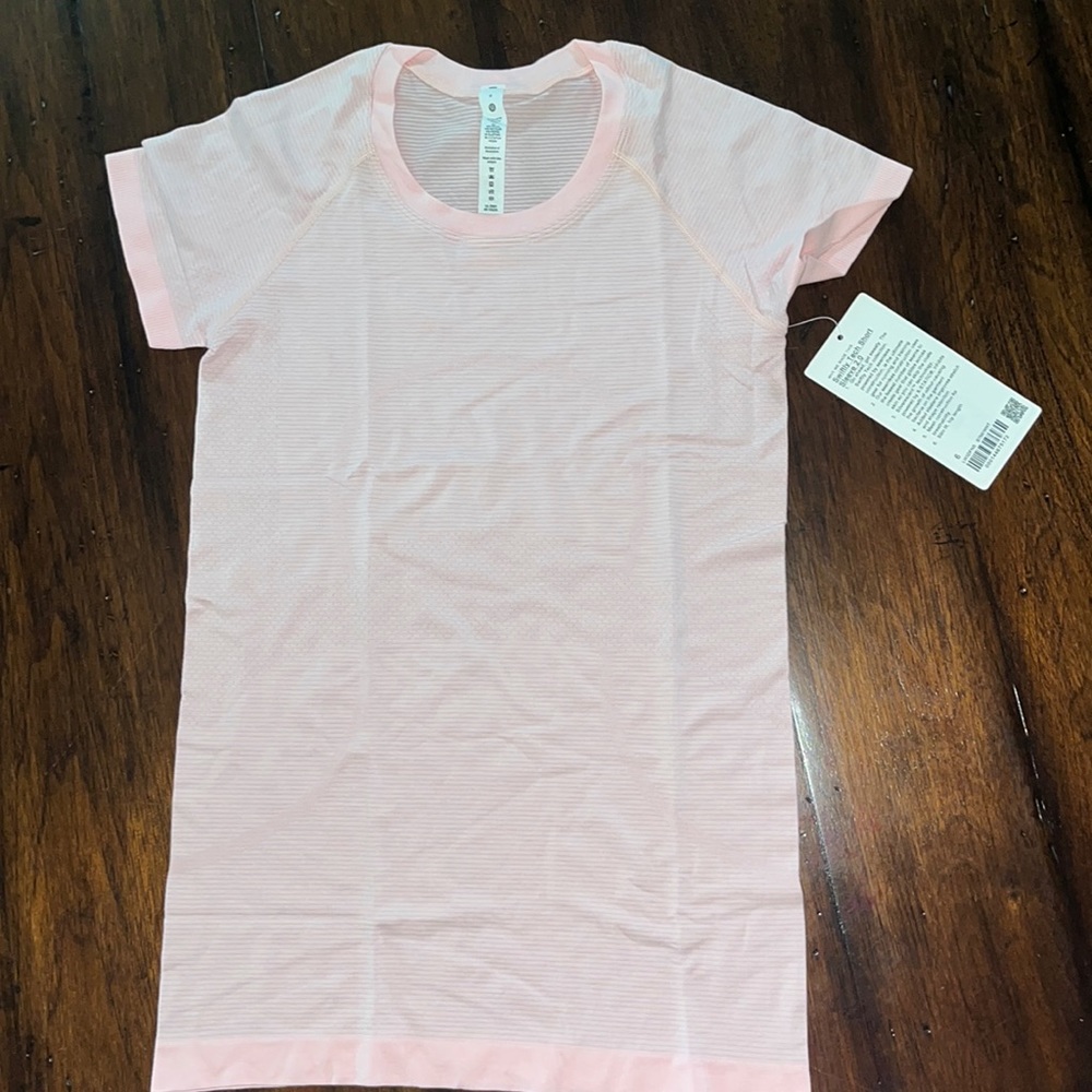 Lululemon Strawberry Milkshake Swiftly Tech